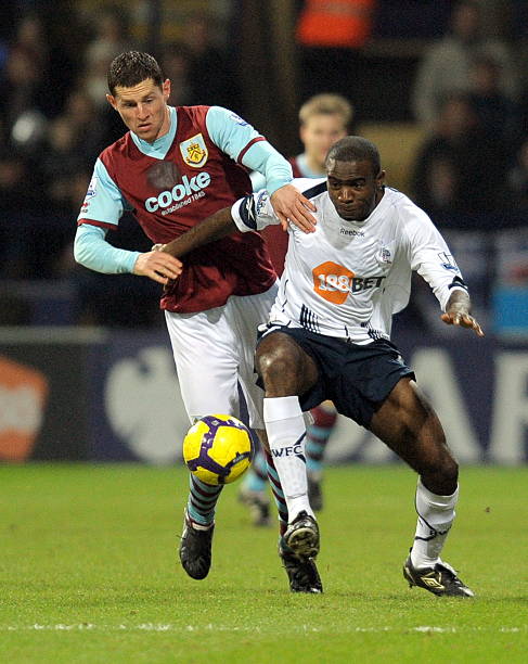 离不开国内 离不开国内