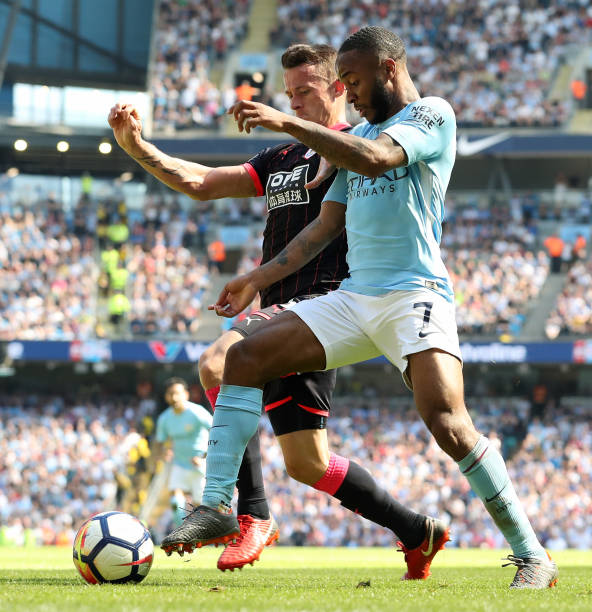 他的反应并 他的反应并