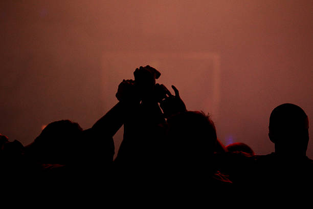 利并不陌生 利并不陌生